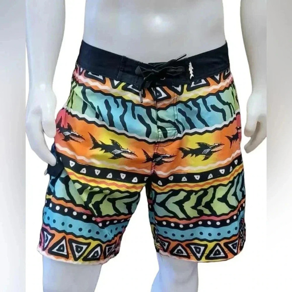 Maui and Sons Shark Multi Coloured Graphic Board Shorts Size Large - Picture 3 of 11